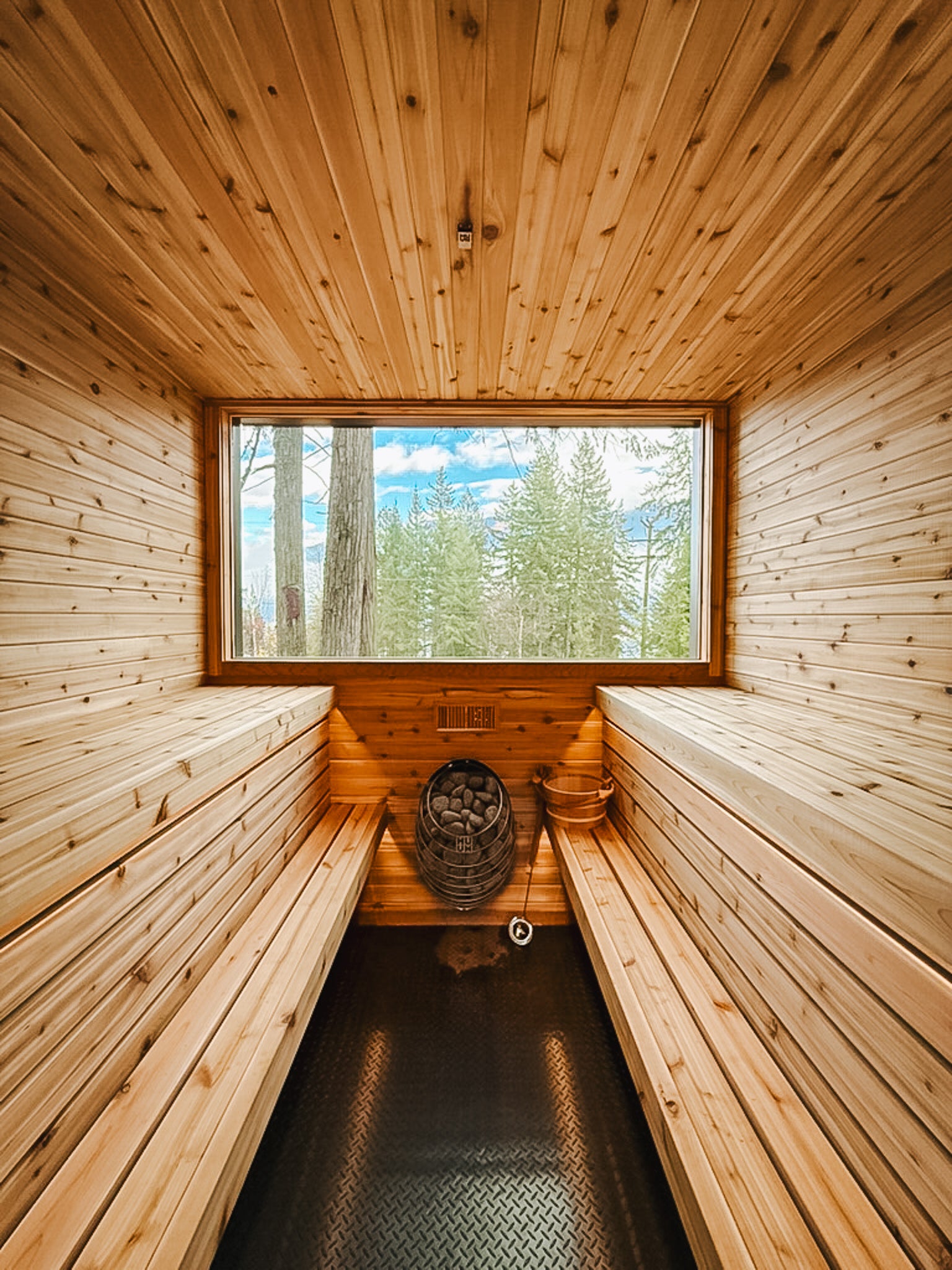 8' x 10' Peak Sauna